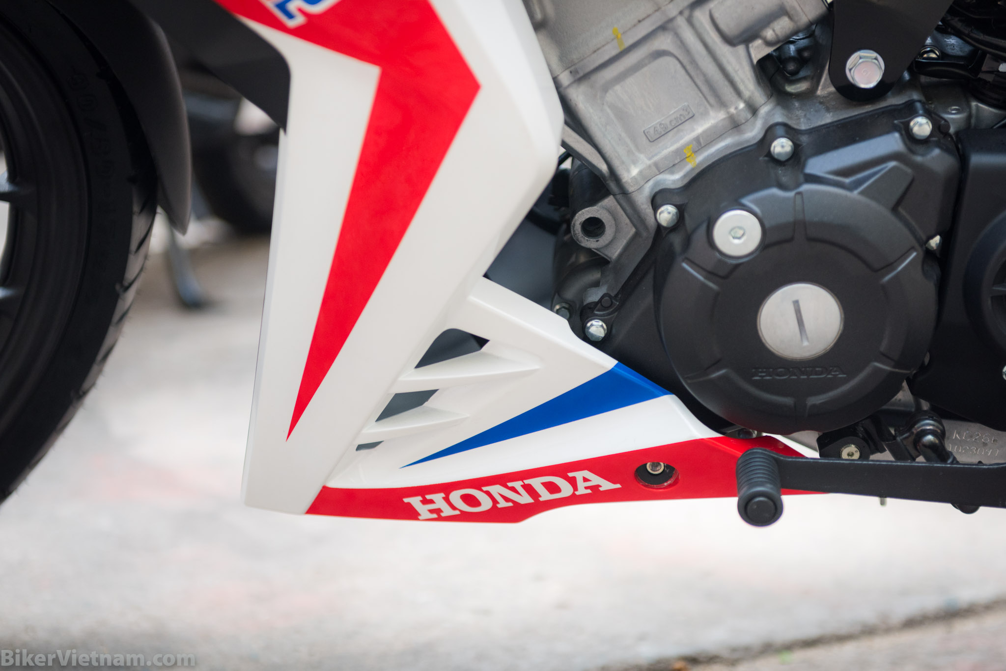 BikerVietnam-Honda-Winner-limited-5.jpg