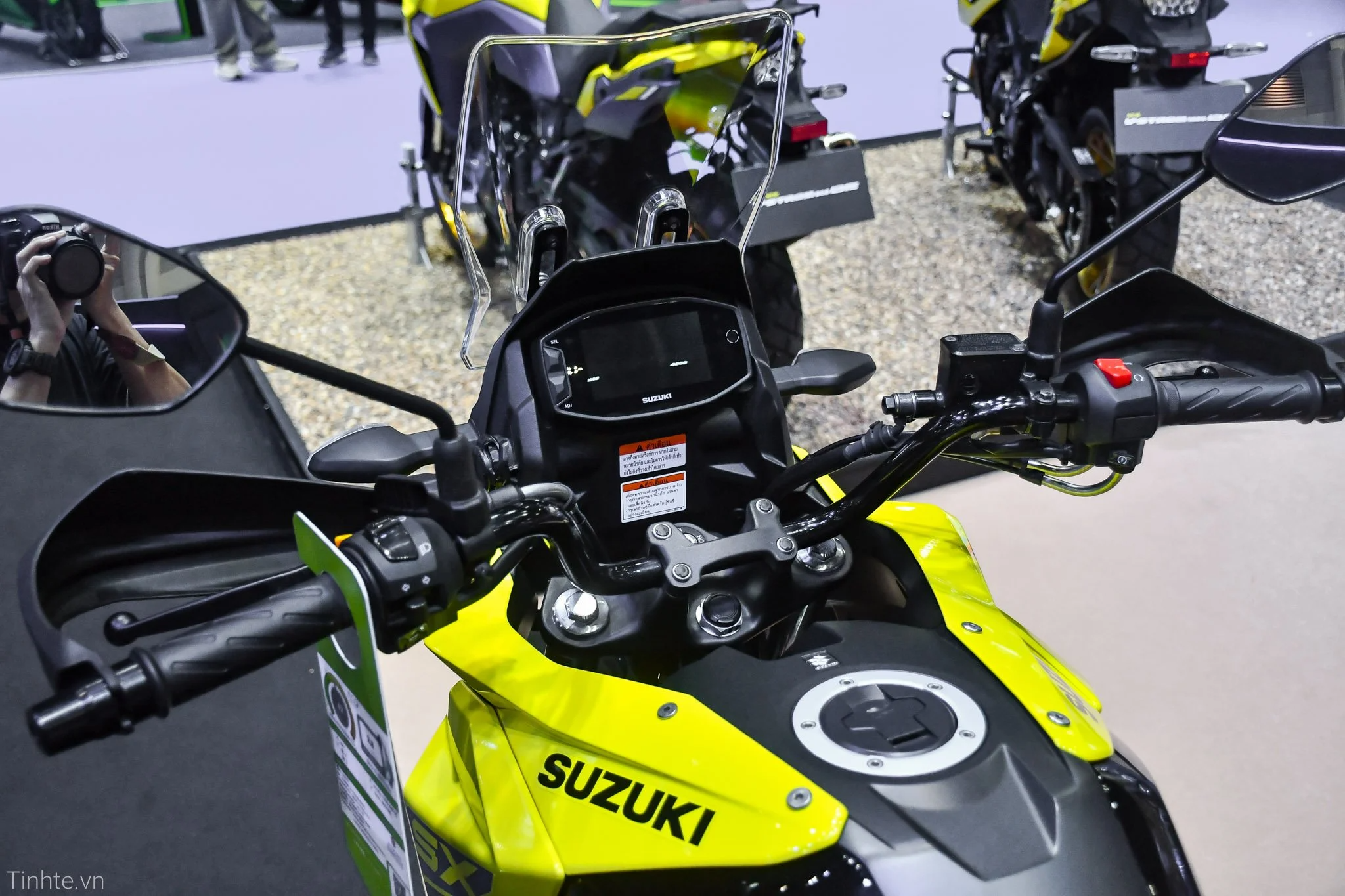 6507503_Suzuki-V-Strom-250-SX-tinhte-3.png