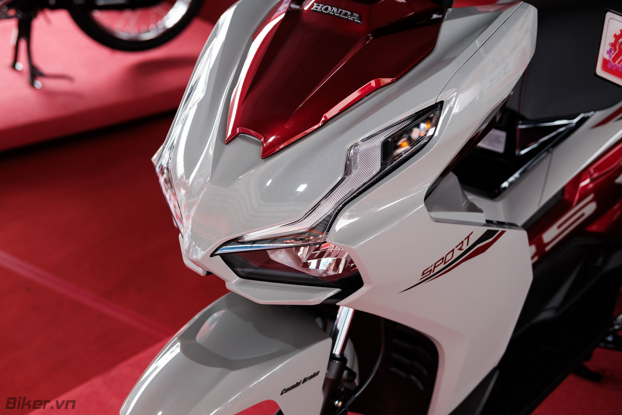 Honda-AB-2025-bikervn-04.jpg
