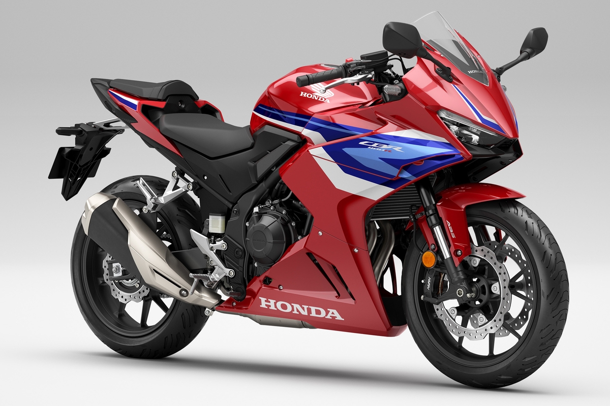 Honda-CBR400R-Four-bikervn-1.jpg