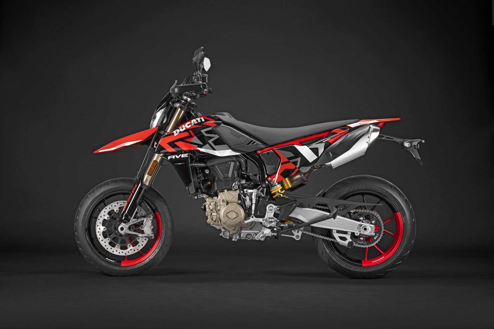 Ducati-Hypermotard-698-Mono-bikervn-6.jpg